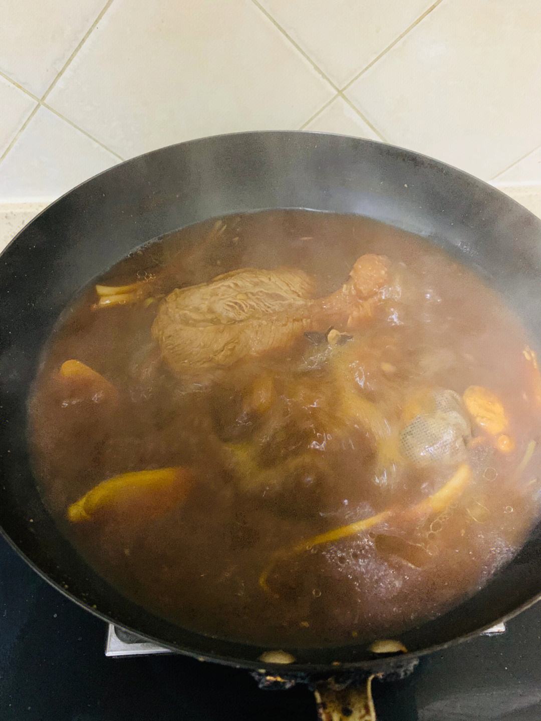 苹果版酱牛肉牛肉酱减肥可以吃吗