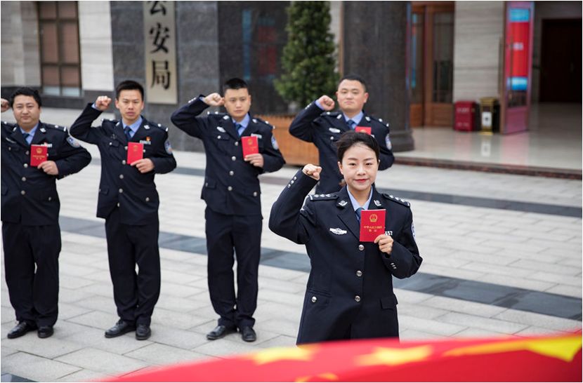 周口地税钥匙客户端河南省税务局官网下载中心涉税软件下载-第2张图片-太平洋在线下载